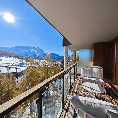 Hostdomus - The & Ski Apartamento *